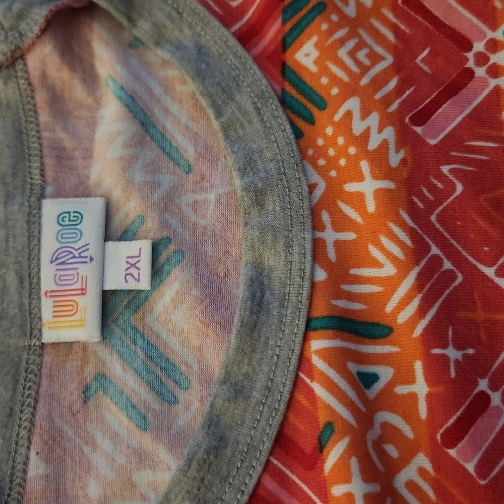 Plus Aztec Style Lularoe Randy Tshirt - Picture 4 of 4